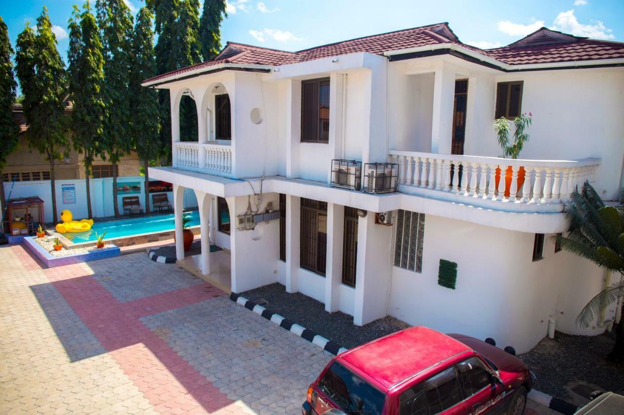 Mikocheni Condo Hotel & Apartments Дар ес Саалам Екстериор снимка